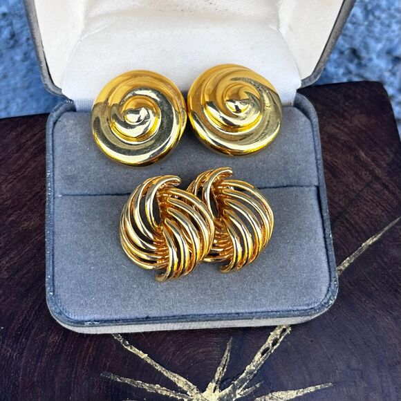 Gold Earring Set 90s Large Disc Studs Chic Vintage Jewelry - Picture 3 of 8